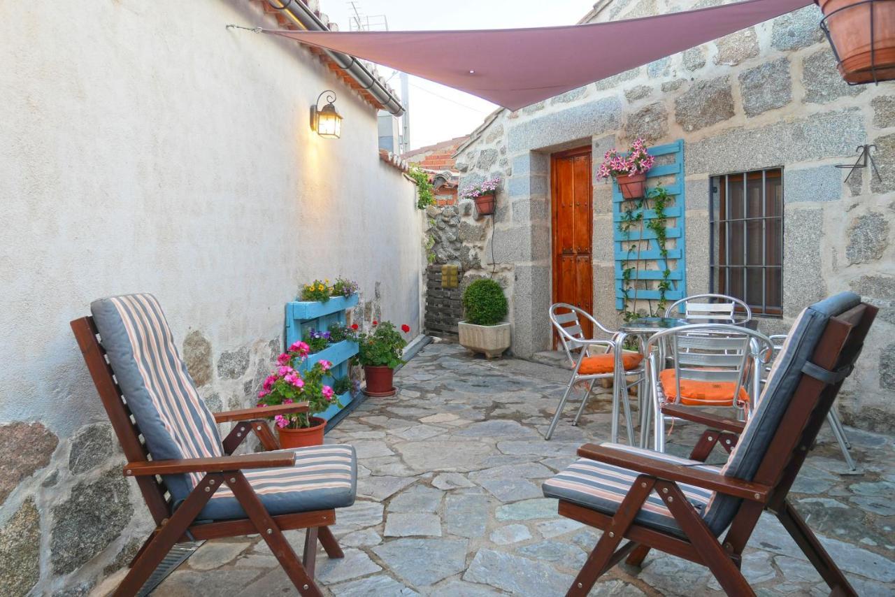 Casa Rural El Berrueco Robledillo Exterior photo